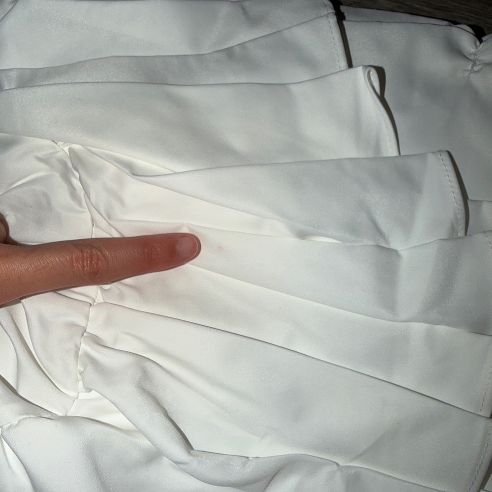 ❤️‍🔥Firm Price❤️‍🔥Mistress Rocks White Ruffle Top - Picture 11 of 13